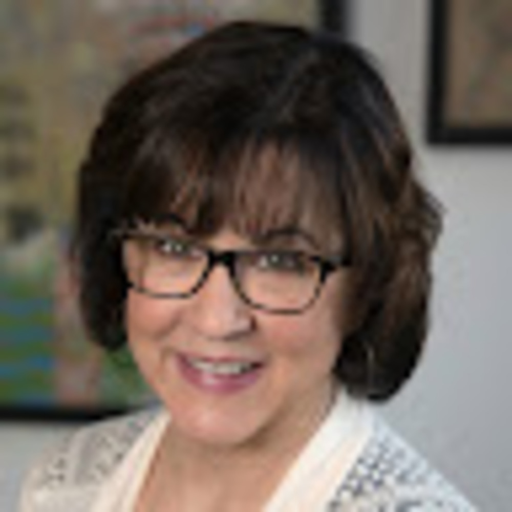Meet your Posher, Traci